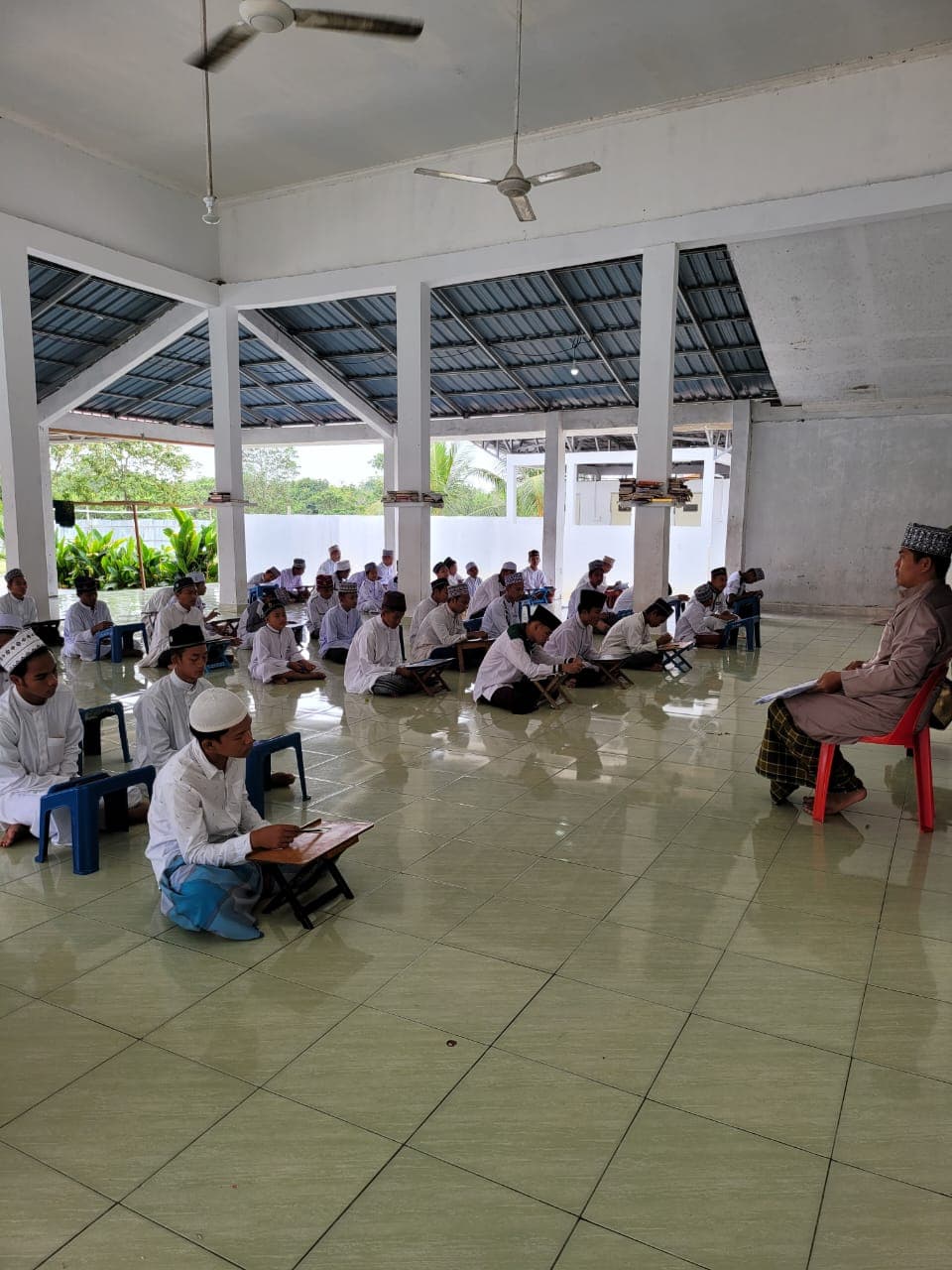 Galeri Pondok Pesantren Tahfidzul Qur'an Darul Mukhlasin KUBA 2